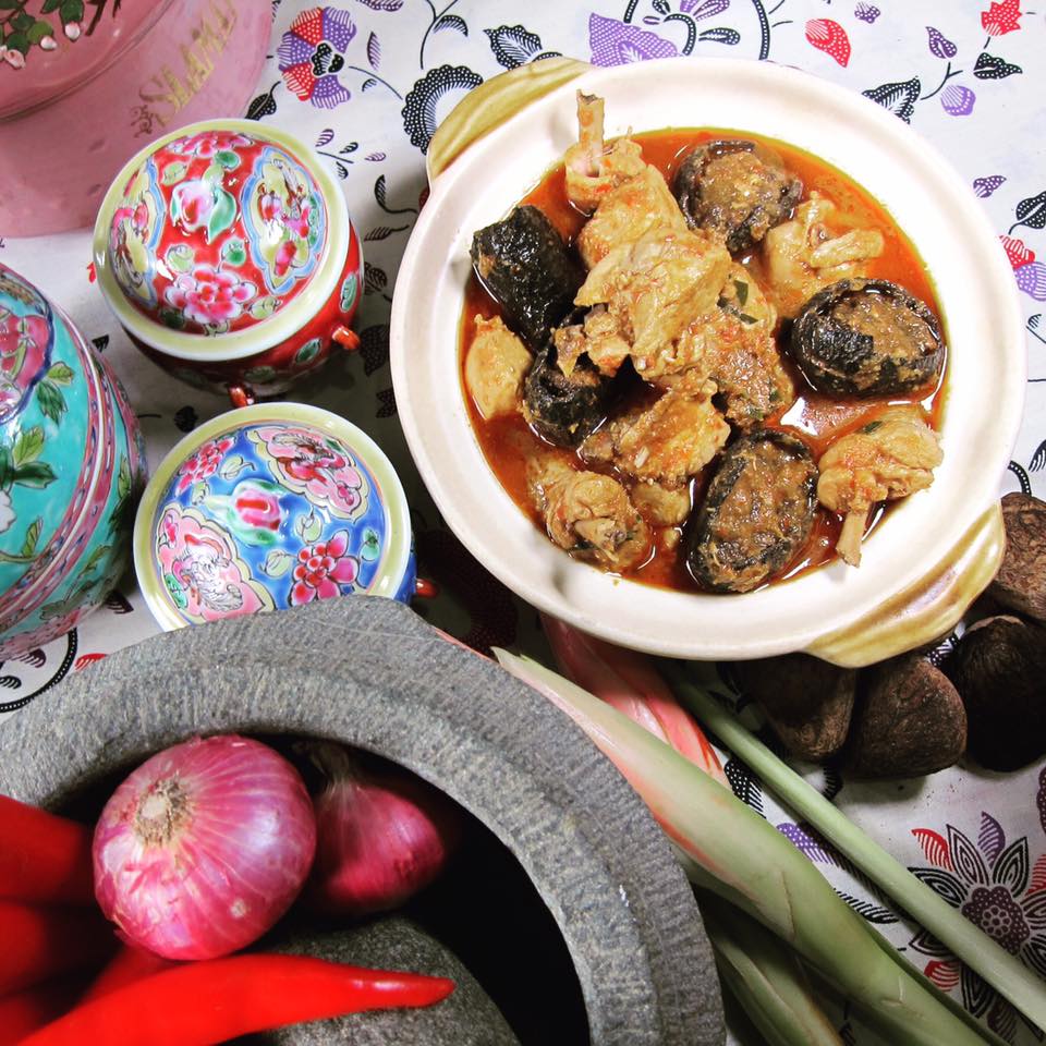 Ayam Buah Keluak is one of the classic dishes found in Peranakan cuisine. It is a chicken stew braised with buah keluak nuts and tamarind gravy.